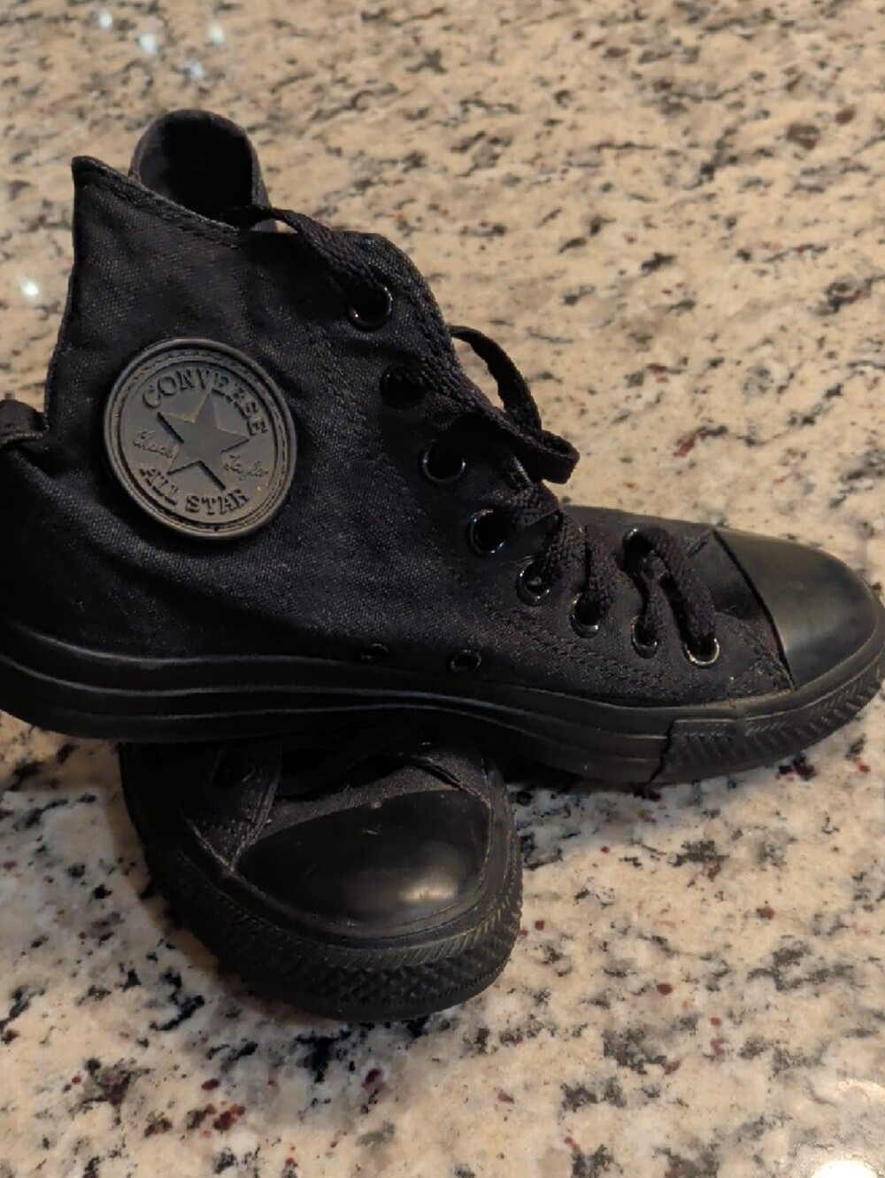 Converse Black High Top Sneakers — All Black Mens 7 Women's 9 - Picture 9 of 9